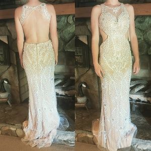 Wedding or prom dress
